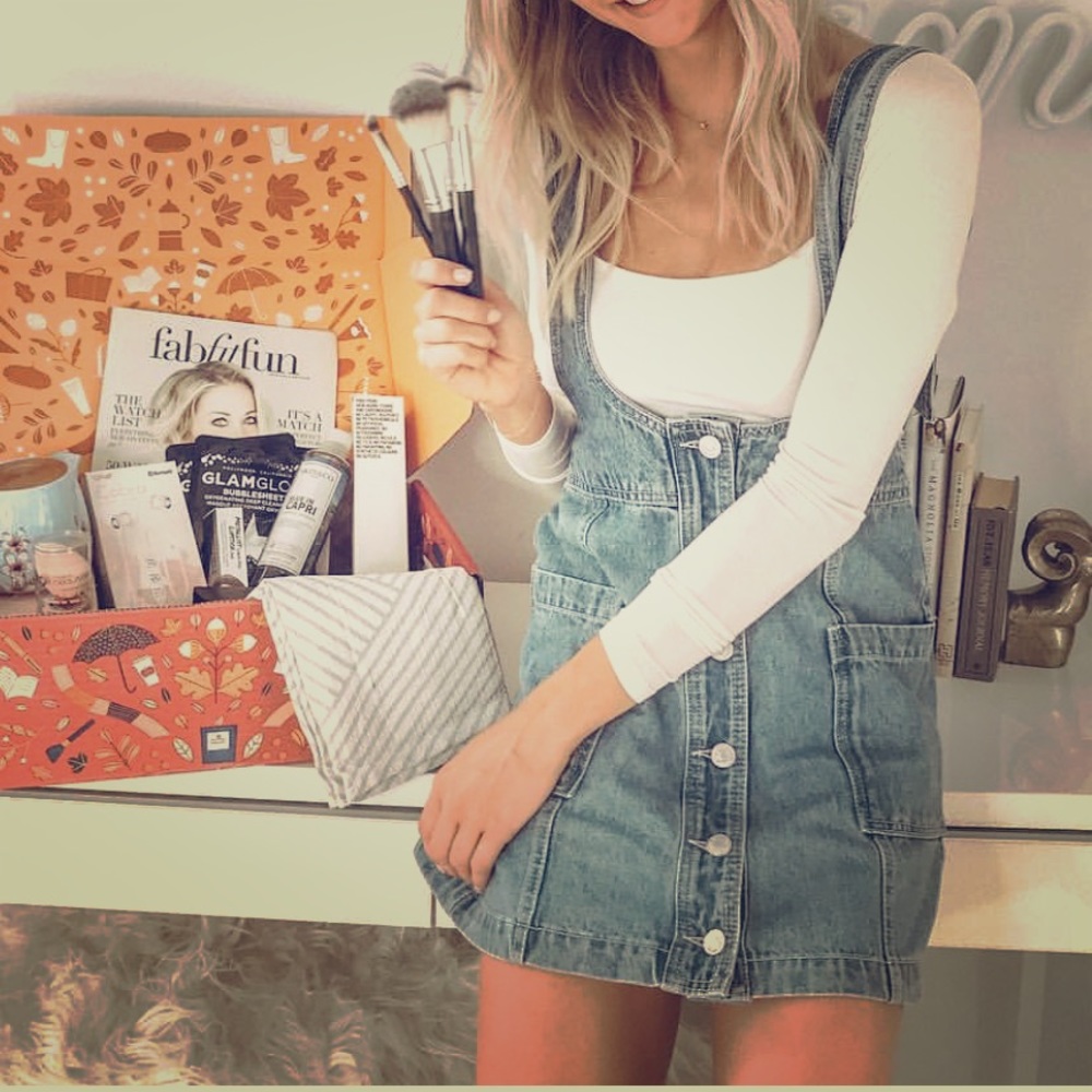 Jean overall mini dress.